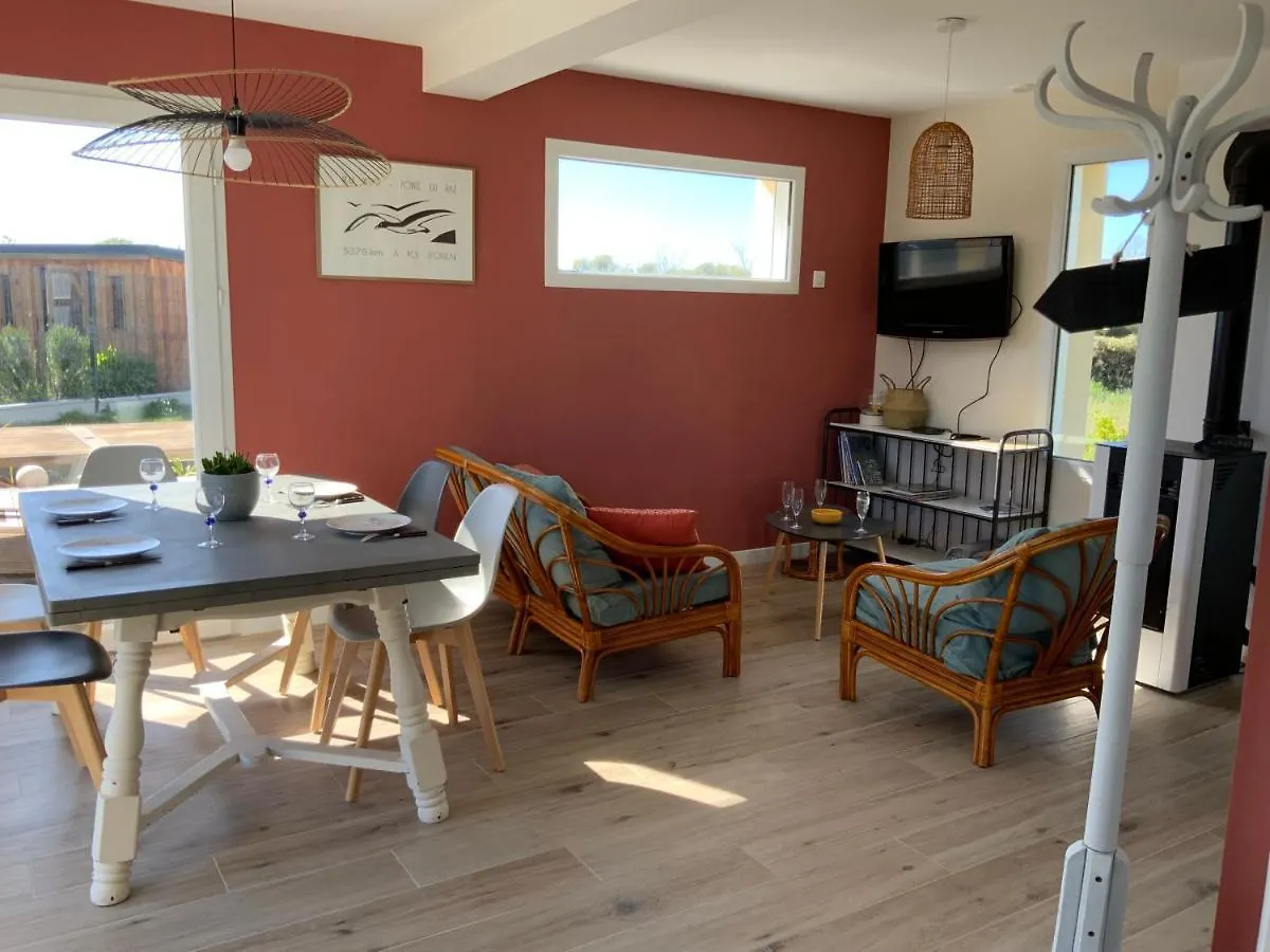 Holiday home Maison Plogoff- Baie Des Trepassees France